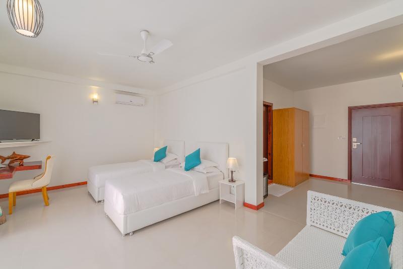 White Sand Dhigurah Dhigurah  Exterior photo